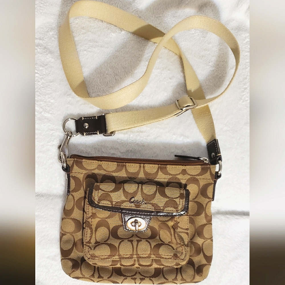 COACH Signature Khaki/Brown Crossbody purse